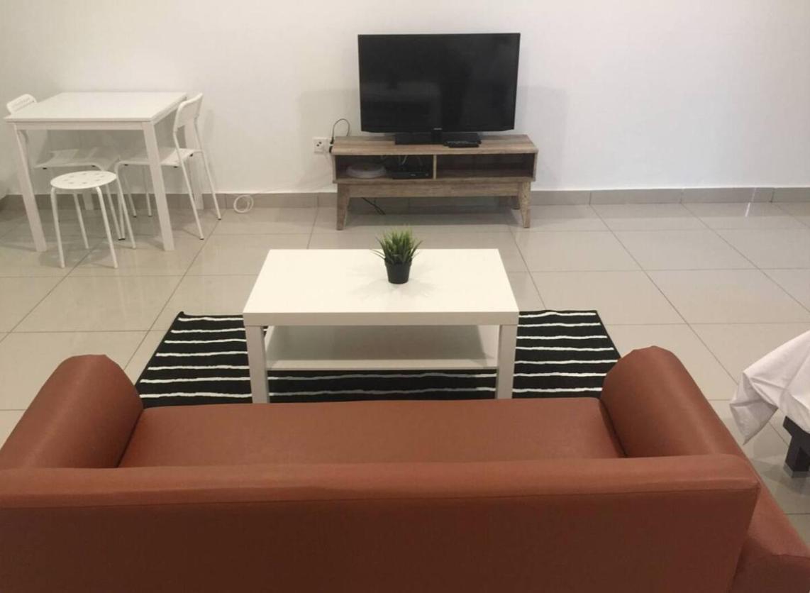 Palazio Serviced Apartments By Jk Home Джохор-Бару Экстерьер фото